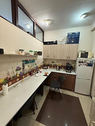 Аренда другой коммерческой недвижимости: Сдаётся в аренду коммерческое помещение на первой линии на пересечении — 2