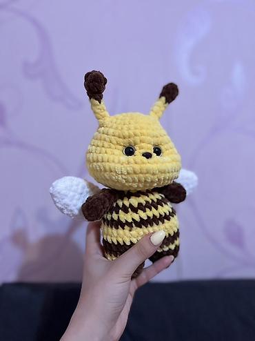 tapança oyuncaq: Əllə toxunmuş bal arısı oyuncağı - Material: yumşaq, plyuş toxuma — 2
