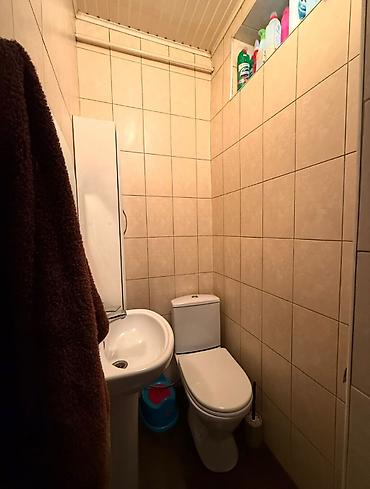 Продажа коттеджей и домов: 🏡 Продается дом в центре города! 📍 Пересечение улиц Ахунбаева — Байтик — 1