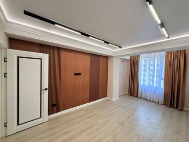 срочно продаётся 1 комнатная квартира в районе парк фучика: 1 бөлмө, 42 кв. м, Элитка, 7 кабат, Евроремонт