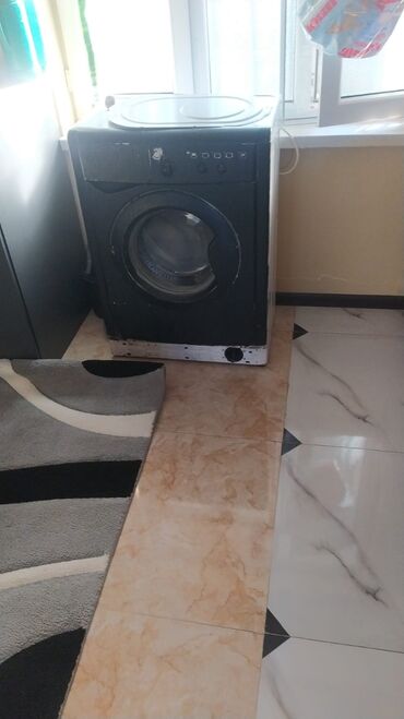 indesit ds 4160 s: Paltaryuyan maşın Indesit, 6 kq, Təmirə ehtiyacı var, Qurutma var, Kredit yoxdur