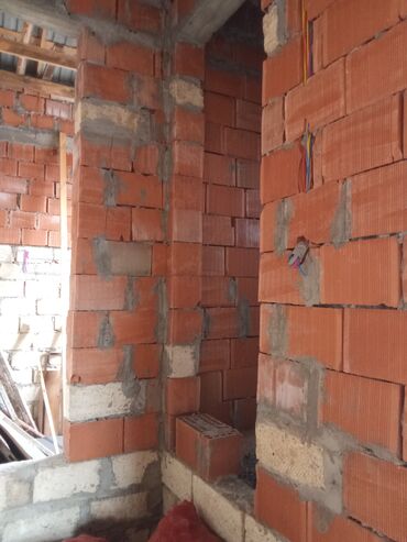 Həyət evləri və villaların satışı: 3 otaqlı, 80 kv. m, Orta təmir — 11