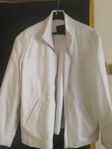 kozne jakne u istanbulu: Jacket Luciano Bellini, L (EU 40), color - White