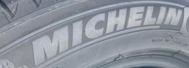 disk qabi: Yeni Şin Michelin 215 / 55 / R 17