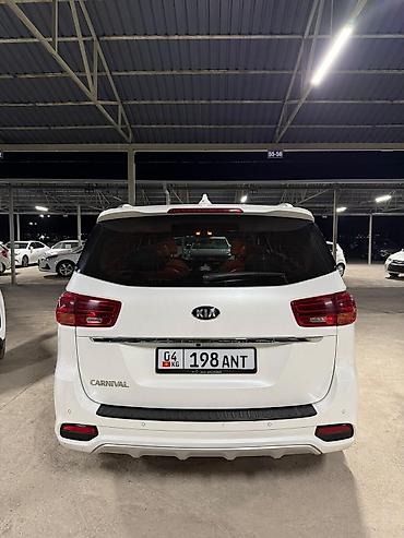 Kia: Kia Carnival: 2018 г., 2.2 л, Автомат, Дизель, Минивэн — 4