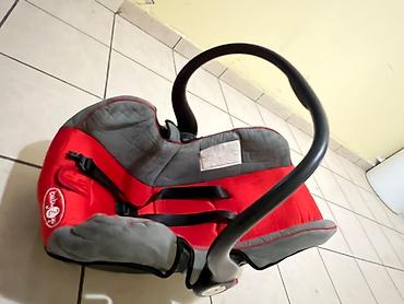Uşaq dünyası: Ünvandan götürənə endirim edilecek. Baby 2 Go markalı, qırmızı və boz — 2