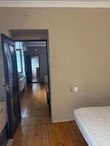 xırdalan kiraye ev: Kirayə mənzil2otaq — 1