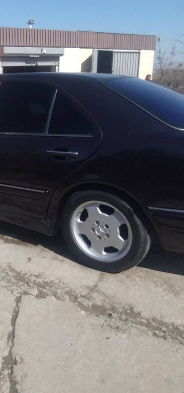 qaz53 satilir: Mersedes-Benz w210(4 faralar üçün) 4 ədəd disk təkər qarışıq,çatı və