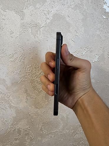 айфон 17е: IPhone 17, Б/у, 256 ГБ, Черный, 100 % — 4