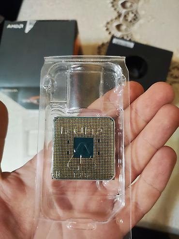 prosessor satilir: Ryzen 5 5600x Box satılır. Tam işlədir. Qutusunda stock fanı da var — 4