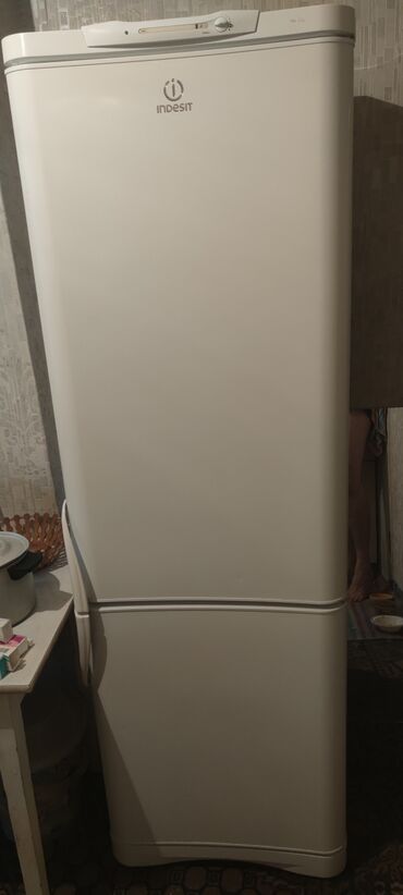gps трекеры установка: Холодильник Indesit, Б/у, Двухкамерный, 185 *