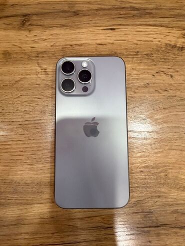 продажа телефонов айфон 6: IPhone 15 Pro Max, Б/у, 256 ГБ, Natural Titanium, Кабель, 88 %