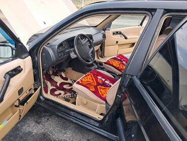 Volkswagen: Volkswagen Passat: 1990 г., 1.8 л, Механика, Бензин, Универсал — 12