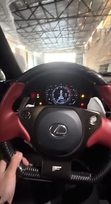 ls 400: Lexus LFA: 2010 г., 4.8 л, Робот, Бензин, Купе — 9