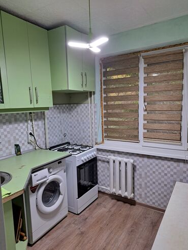 суточный квартира бишкек политех: 2 комнаты, Собственник, Без подселения, С мебелью полностью