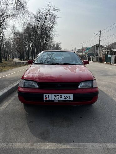 Toyota: Toyota Carina E: 1992 г., 1.6 л, Механика, Бензин, Седан