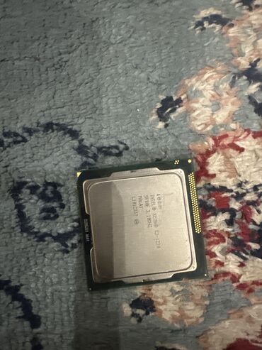 процессоры socket am1: Процессор, Б/у, Intel Xeon, 2 ядер, Для ПК