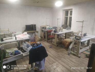 колмо in Кыргызстан | ПРОДАЖА ДОМОВ: Сдаю швейный цех,24 м2, машинка+утю-й стол