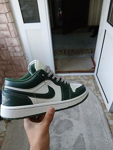 очки spy: Продаю кроссовки Air jordan low 1 состояние 10/10 носил пару раз новые — 1