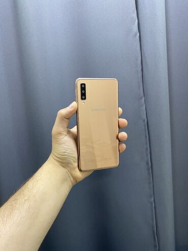 samsung s32: Samsung Galaxy A7 2018, 128 GB, rəng - Narıncı, Düyməli, Barmaq izi, İki sim kartlı