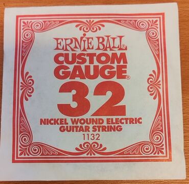 Digər auditexnika: Комплект Струн для Басс, Акустических и Электро Гитар. Martin & — 12