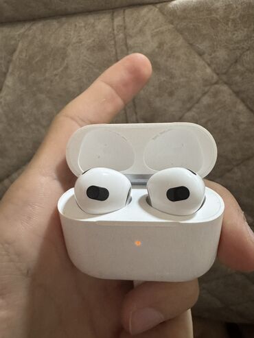 airpods 2 sol: Airpods 3 problemsizdir Təcili satıram pula ehtiyacım var Ona görə