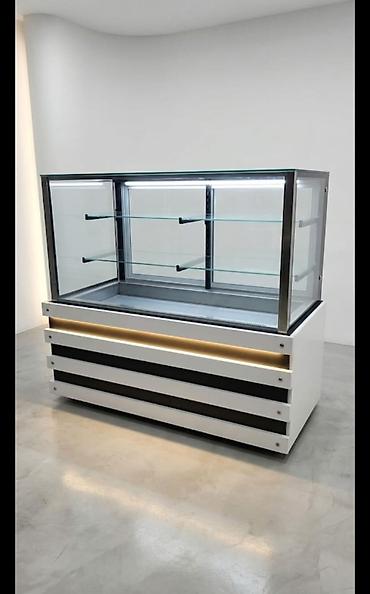 стеклянные полки на стену: Şüşə vitrinli soyuducu (vitrin tipli display) - Üst bölmə: üç tərəfi — 1
