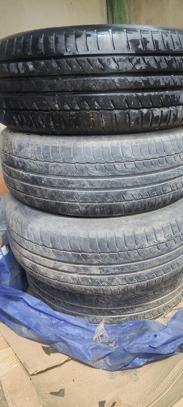Шины: Шины 215 / 60 / R 16, Лето, Б/у, Комплект, Легковые, Michelin