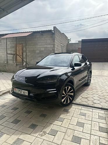BYD: BYD Song Plus: 2024 г., 0.1 л, Вариатор, Гибрид, Кроссовер — 2