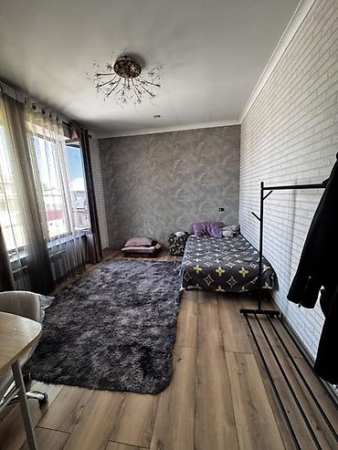 o store: 2 Этажный дом 160кв/м
6 соток. Звоните все расскажу
Дом из кирпича — 8