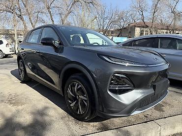 Dongfeng: Dongfeng : 2026 г., 0.1 л, Автомат, Электромобиль, Кроссовер — 12