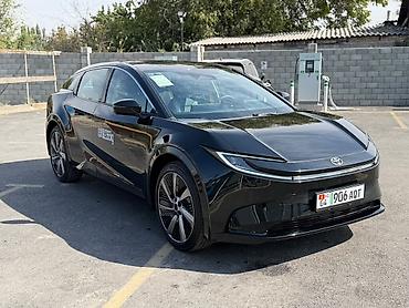шит прибор срв: Toyota bZ5: 2026 г., Электромобиль, Седан — 1