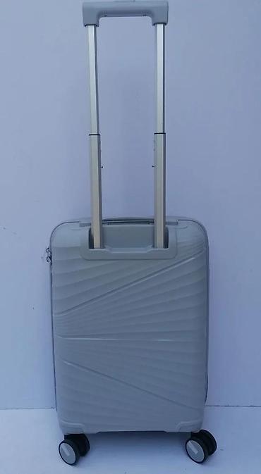 Putni koferi i torbe: Tvrdi kofer na točkiće – kabinski format - Materijal: otporna — 4