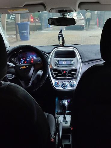 люк 124: Chevrolet Spark: 2018 г., 0.1 л, Вариатор, Бензин — 4