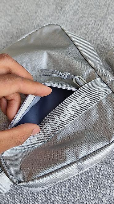 cordura: Сумка через плечо Supreme, серый цвет. - Компактный формат — 5