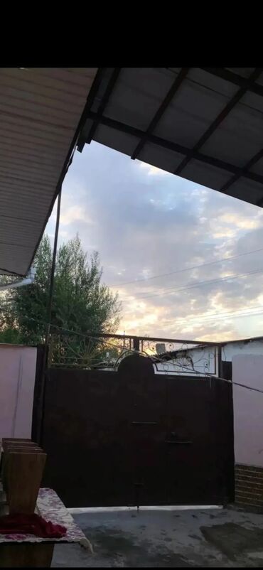 дом долгосрочная аренда: 55 м², 3 комнаты, Парковка, Забор, огорожен at lalafo.kg дом долгосрочная аренда: 55 м², 3 комнаты, Парковка, Забор, огорожен