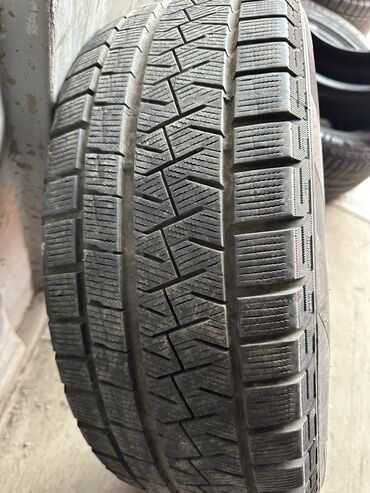 колеса 17 5: Шины 215 / 55 / R 17, Зима, Б/у, 1 шт, Легковые, Pirelli