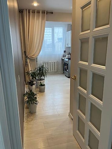 Продажа квартир: 3 комнаты, 82 м², 8 этаж — 2