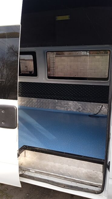 Ford: Ford Transit: 2009 г., 2.4 л, Механика, Дизель, Фургон — 7