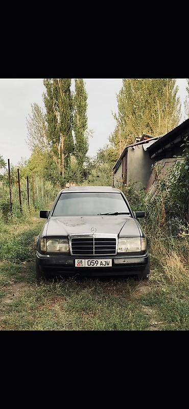 Mercedes-Benz E-Class: 1987 г., 2.3 л, Механика, Бензин, Седан
