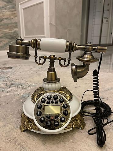 Другой декор и предметы интерьера: Qiymət 130azn.Ev telefonu tam işləkdir. Suvenir deyil işləyir. Unvan — 1