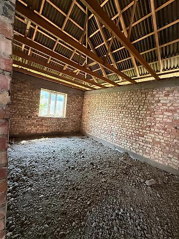 Үйлөрдү сатуу: 4 бөлмө, 90 м², 4 соток, Бишкек, Өскөн-Ордо ж/м Менчик ээси — 7
