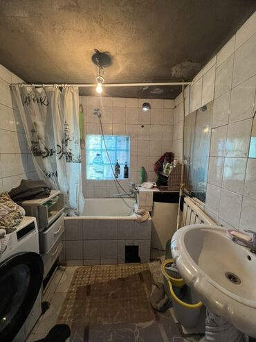 Продажа домов: Дом, 184 м², 8 комнат at lalafo.kg — 14 Продажа домов: Дом, 184 м², 8 комнат — 14