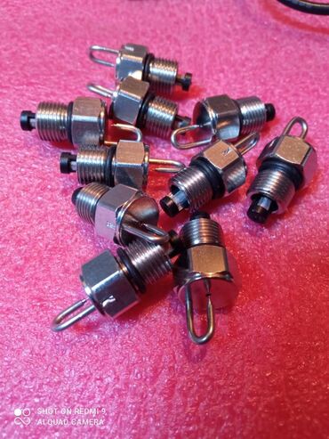 пистолет покрасочный: Форсунки туманообразования.
100с +1шт.
Есть 10шт