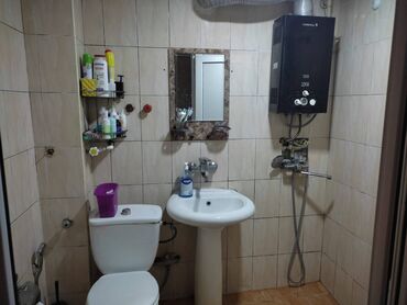 Köhnə tikili: Bakı, 4 otaqlı, Köhnə tikili, m. Qara Qarayev, 80 kv. m — 8