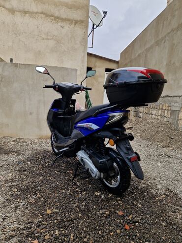 Mopedlər,skuterlər: Moon — 10