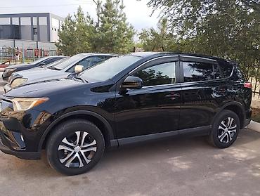 mini ev: Toyota RAV4: 2018 г., 2 л, Автомат, Бензин, Кроссовер — 4