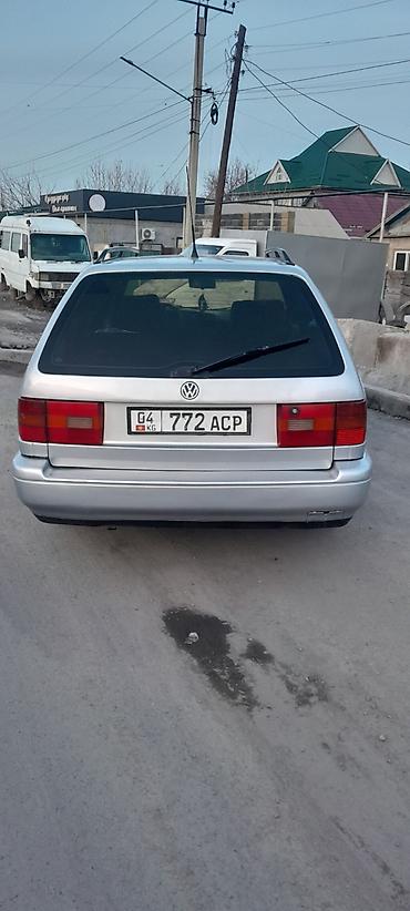 Volkswagen: Volkswagen Passat Variant: 1994 г., 2 л, Механика, Бензин, Универсал — 6