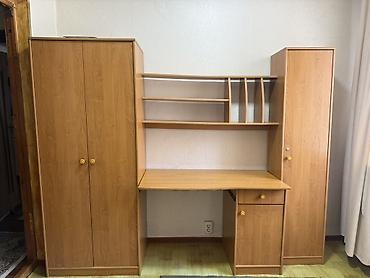 столы и шкафы: Продаю юношеский гарнитур. Комплект мебели «стенка-рабочее место» из — 1