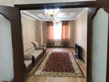 Сдается квартира: 2 комнаты, 90 кв. м, Бишкек